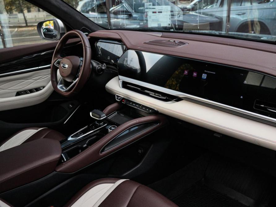 Geely Monjaro I Москва  - изображение 7