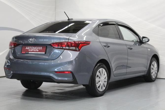 Hyundai Solaris II с пробегом 2018 года, цена 1 249 000 рублей, 122000 км, седан, Автокод Объявления