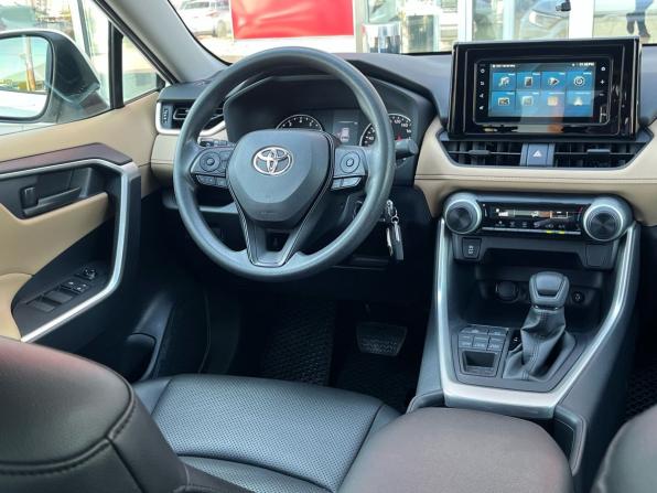 Toyota RAV4 V (XA50) с пробегом 2022 года, цена 3 290 000 рублей, 66994 км, внедорожник, Автокод Объявления