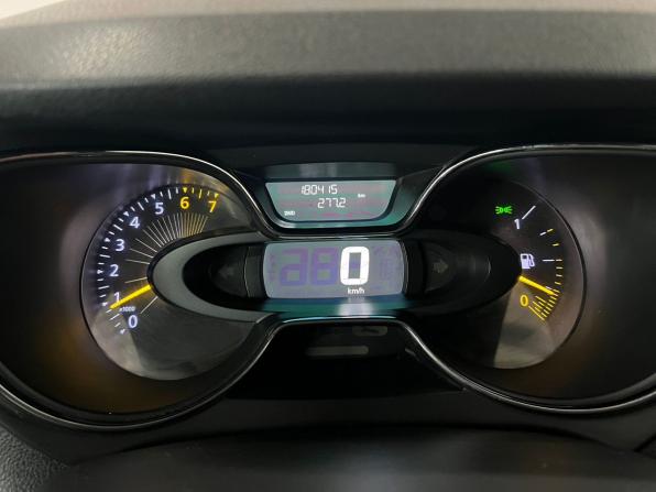 Renault Kaptur I с пробегом 2016 года, цена 1 149 000 рублей, 180000 км, внедорожник, Автокод Объявления