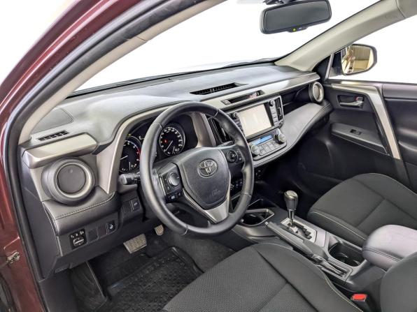 Toyota RAV4 IV (XA40) Рестайлинг с пробегом 2019 года, цена 2 500 000 рублей, 139234 км, внедорожник, Автокод Объявления