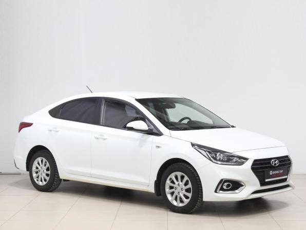 Hyundai Solaris II с пробегом 2019 года, цена 1 348 000 рублей, 133955 км, седан, Автокод Объявления