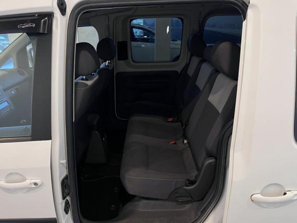 Volkswagen Caddy III Рестайлинг с пробегом 2012 года, цена 750 000 рублей, 265672 км, компактвэн, Автокод Объявления
