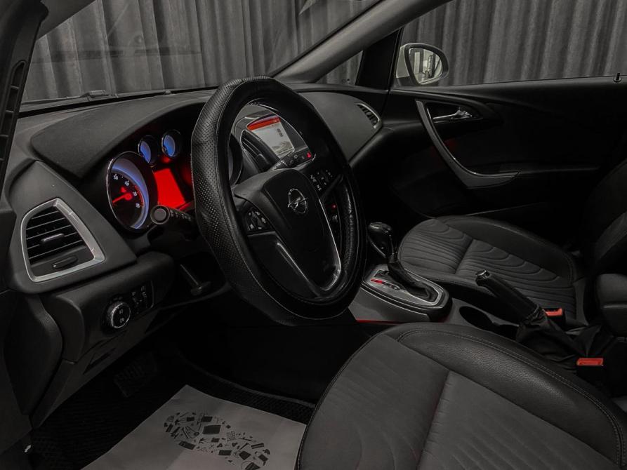 Opel Astra J Рестайлинг Красноярск  - изображение 8