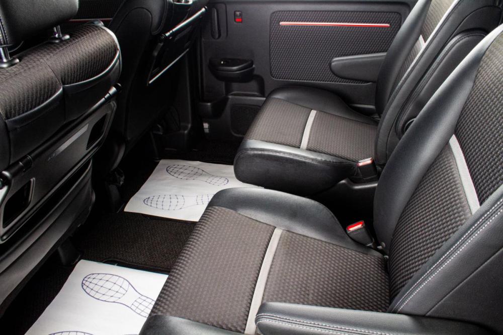 Honda Stepwgn V Сургут  - изображение 17