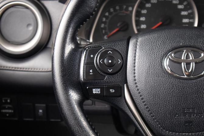 Toyota RAV4 IV (XA40) с пробегом 2013 года, цена 1 879 000 рублей, 187500 км, внедорожник, Автокод Объявления