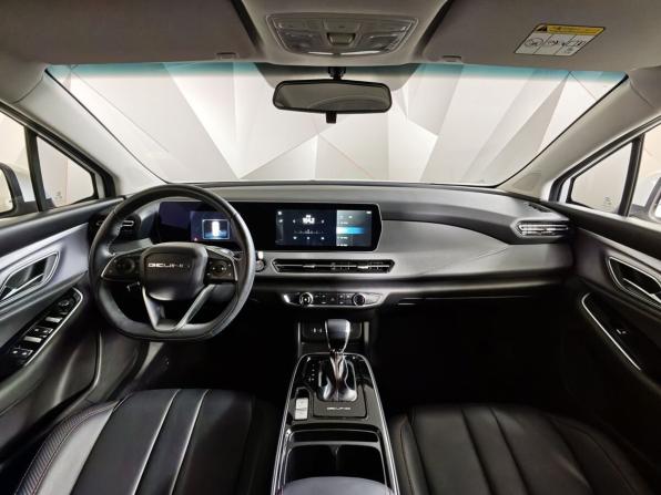 BAIC U5 Plus с пробегом 2023 года, цена 1 343 000 рублей, 42607 км, седан, Автокод Объявления