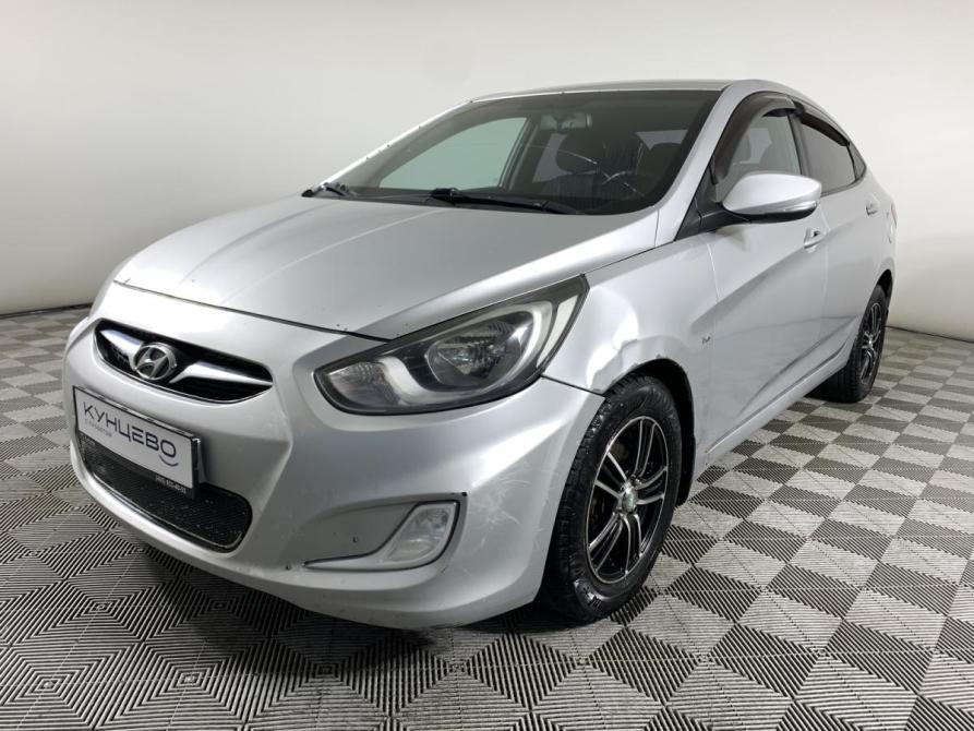 Hyundai Solaris I Москва  - изображение 1