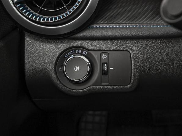 Chevrolet Monza II Рестайлинг с пробегом 2024 года, цена 1 699 000 рублей, 30396 км, седан, Автокод Объявления