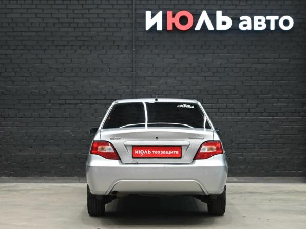 Daewoo Nexia I Рестайлинг с пробегом 2012 года, цена 200 000 рублей, 131259 км, седан, Автокод Объявления