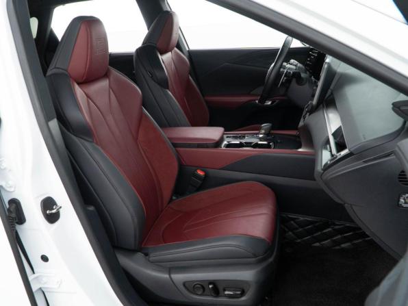 Lexus RX V с пробегом 2024 года, цена 11 049 999 рублей, 21900 км, внедорожник, Автокод Объявления