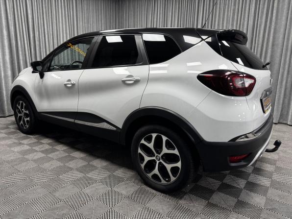 Renault Kaptur I с пробегом 2017 года, цена 1 520 000 рублей, 163475 км, внедорожник, Автокод Объявления