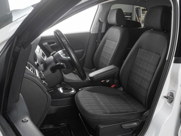 Volkswagen Polo V Рестайлинг с пробегом 2016 года, цена 1 369 000 рублей, 159138 км, седан, Автокод Объявления