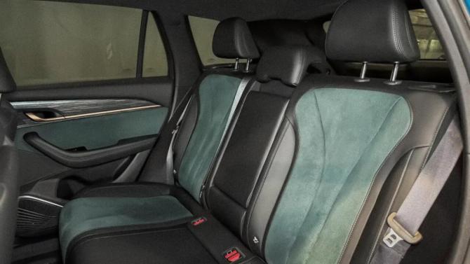 Geely Monjaro I с пробегом 2024 года, цена 3 490 000 рублей, 37450 км, внедорожник, Автокод Объявления