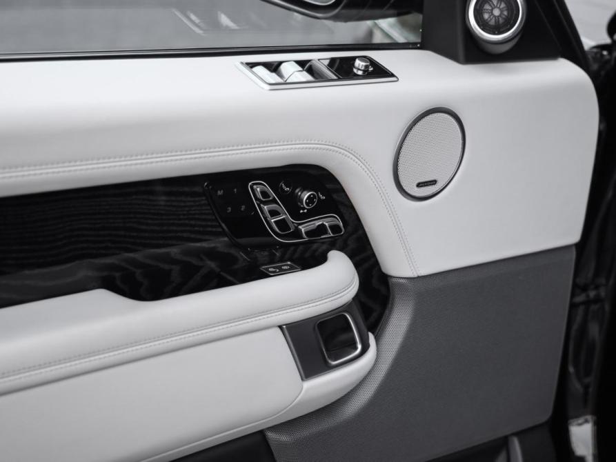 Land Rover Range Rover IV Рестайлинг Санкт-Петербург  - изображение 27