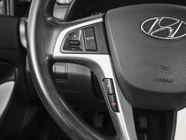 Hyundai Solaris I с пробегом 2013 года, цена 784 000 рублей, 181224 км, седан, Автокод Объявления