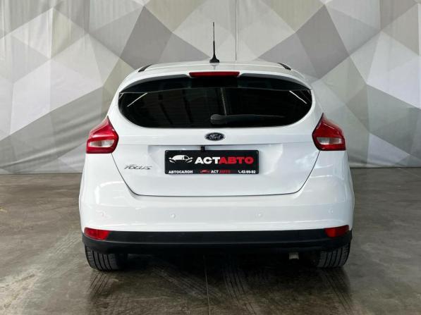 Ford Focus III Рестайлинг с пробегом 2018 года, цена 1 000 000 рублей, 152282 км, хэтчбек, Автокод Объявления