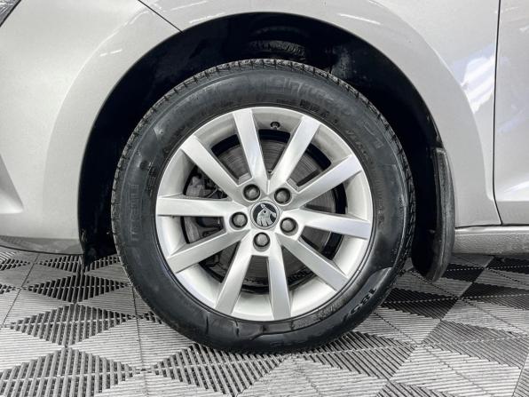 Skoda Rapid II с пробегом 2020 года, цена 1 370 000 рублей, 128073 км, лифтбек, Автокод Объявления