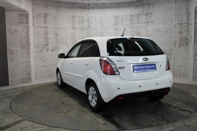 Kia Rio II Рестайлинг с пробегом 2011 года, цена 495 000 рублей, 157536 км, хэтчбек, Автокод Объявления