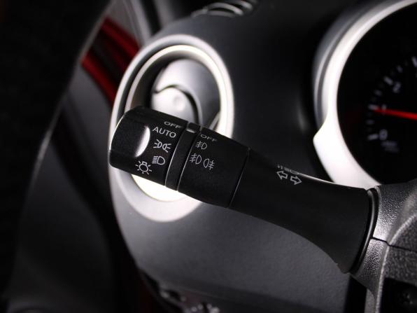 Nissan Juke I с пробегом 2012 года, цена 1 040 000 рублей, 96000 км, внедорожник, Автокод Объявления