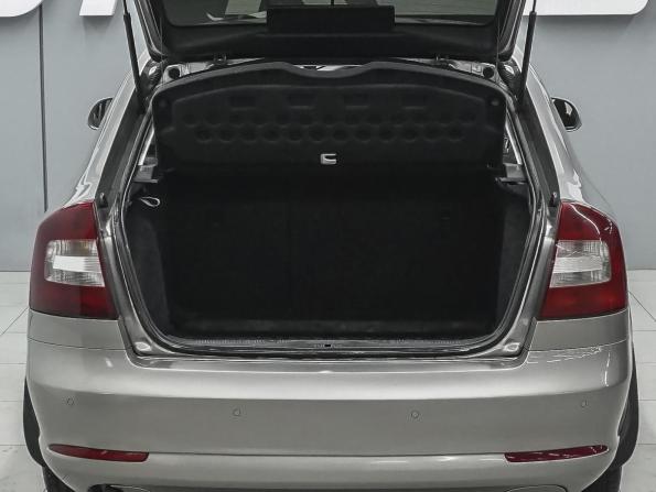 Skoda Octavia II (A5) Рестайлинг с пробегом 2012 года, цена 880 000 рублей, 235088 км, лифтбек, Автокод Объявления
