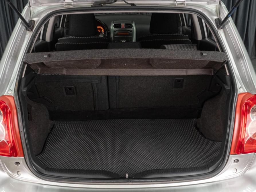 Toyota Auris I Тюмень  - изображение 17