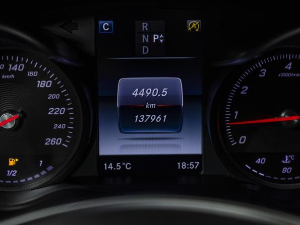 Mercedes-Benz C-Класс IV (W205) с пробегом 2015 года, цена 2 349 000 рублей, 137959 км, седан, Автокод Объявления
