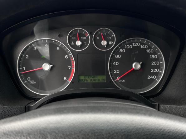 Ford Focus II с пробегом 2006 года, цена 360 000 рублей, 297455 км, хэтчбек, Автокод Объявления