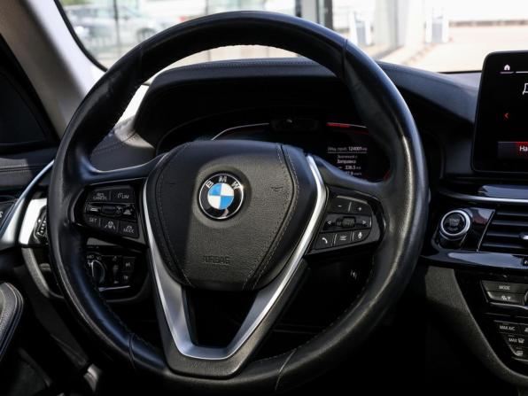 BMW 5 серии VII (G30/G31/G38) Рестайлинг с пробегом 2020 года, цена 4 898 000 рублей, 123999 км, седан, Автокод Объявления