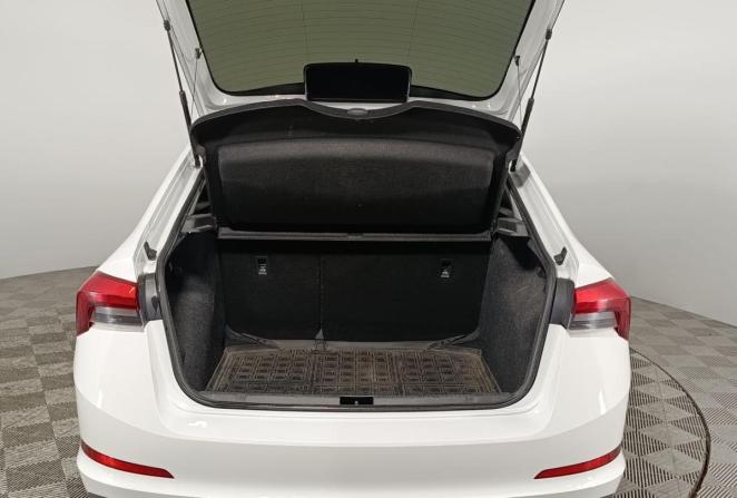Skoda Rapid II с пробегом 2021 года, цена 1 600 000 рублей, 99181 км, лифтбек, Автокод Объявления