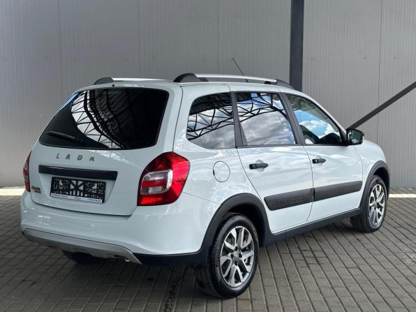 Lada (ВАЗ) Granta I Рестайлинг с пробегом 2023 года, цена 860 000 рублей, 61247 км, универсал, Автокод Объявления