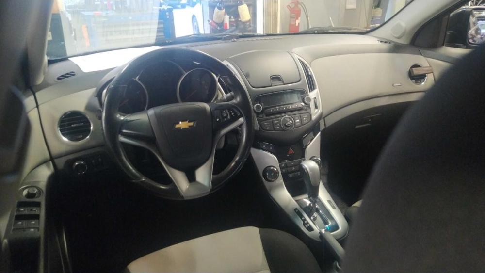 Chevrolet Cruze I Рестайлинг Санкт-Петербург  - изображение 5