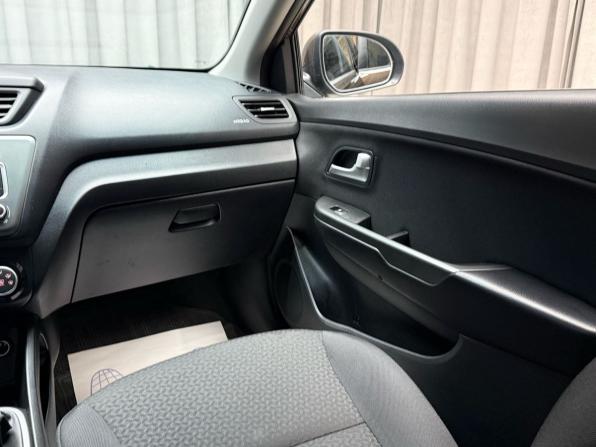 Kia Rio III Рестайлинг с пробегом 2015 года, цена 1 129 000 рублей, 106178 км, седан, Автокод Объявления