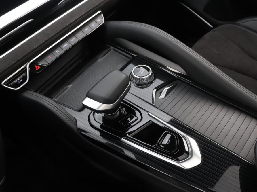 Geely Monjaro I Москва  - изображение 16