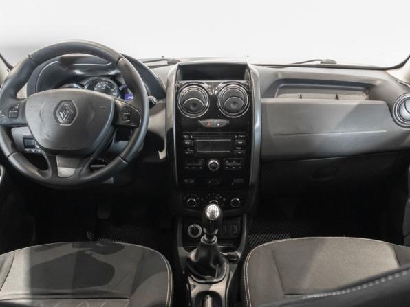Renault Duster I Рестайлинг с пробегом 2016 года, цена 991 400 рублей, 240053 км, внедорожник, Автокод Объявления