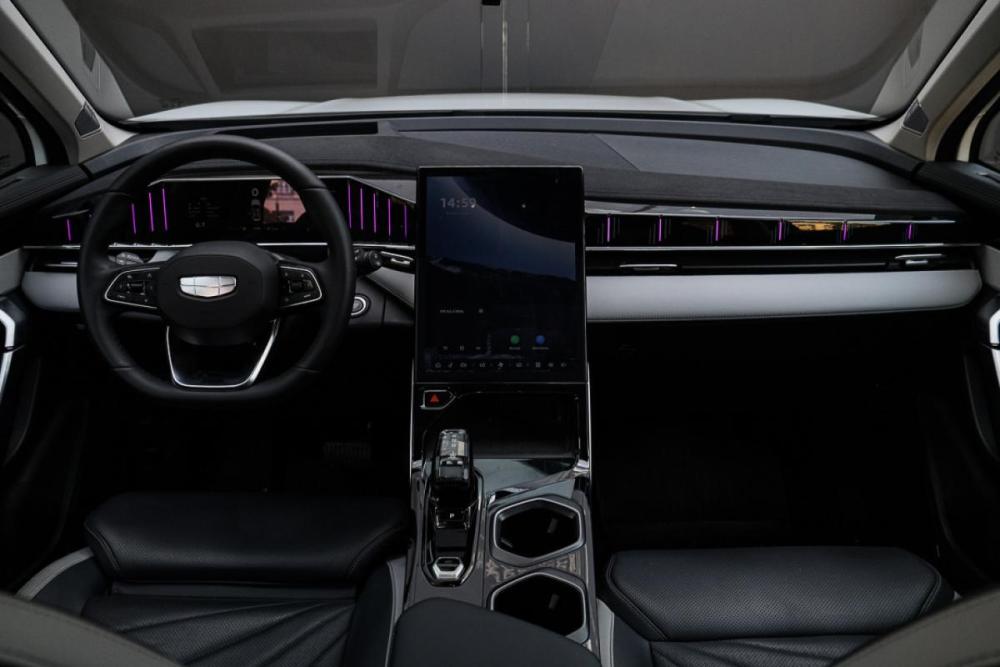 Geely Atlas II Москва  - изображение 14