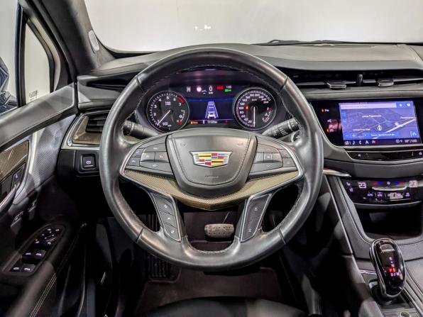 Cadillac XT5 I Рестайлинг с пробегом 2022 года, цена 4 400 000 рублей, 71137 км, внедорожник, Автокод Объявления