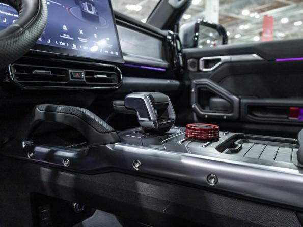 JETOUR T2 с пробегом 2024 года, цена 3 240 000 рублей, 43575 км, внедорожник, Автокод Объявления