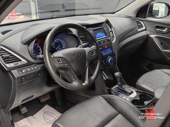 Hyundai Santa Fe III Рестайлинг с пробегом 2018 года, цена 2 498 000 рублей, 37000 км, внедорожник, Автокод Объявления