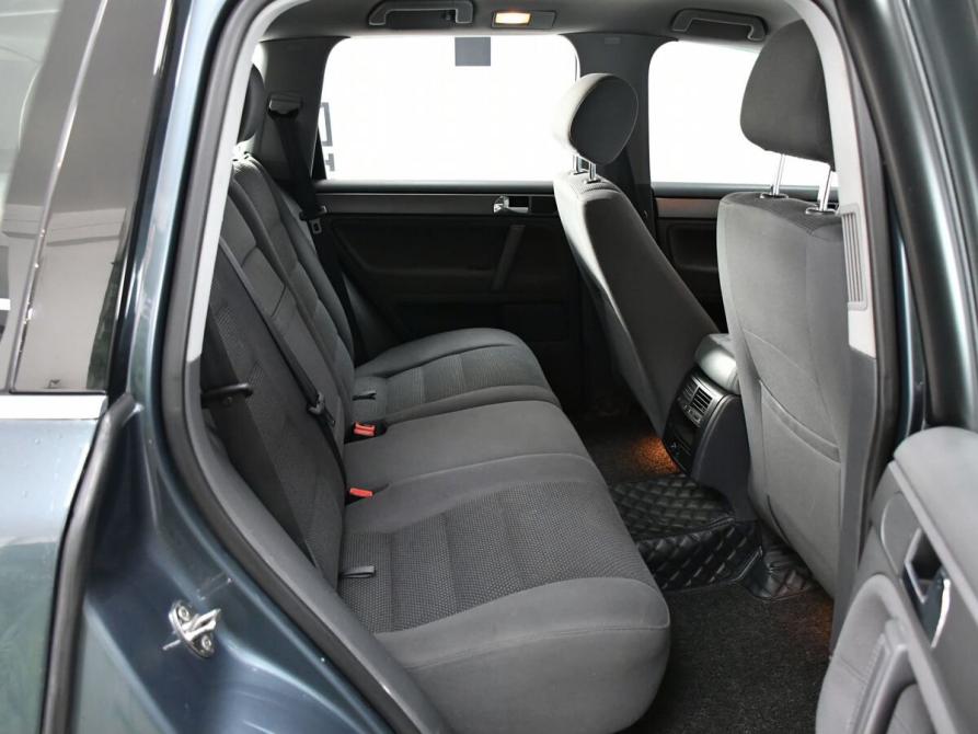 Volkswagen Touareg I Рестайлинг Новосибирск  - изображение 11