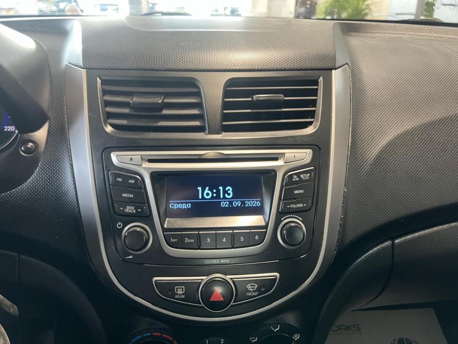 Hyundai Solaris I Рестайлинг Новомосковск  - изображение 11
