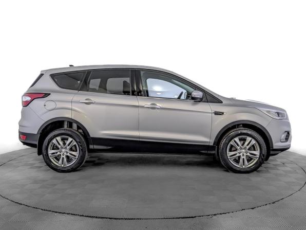 Ford Kuga II Рестайлинг с пробегом 2018 года, цена 1 745 000 рублей, 71174 км, внедорожник, Автокод Объявления