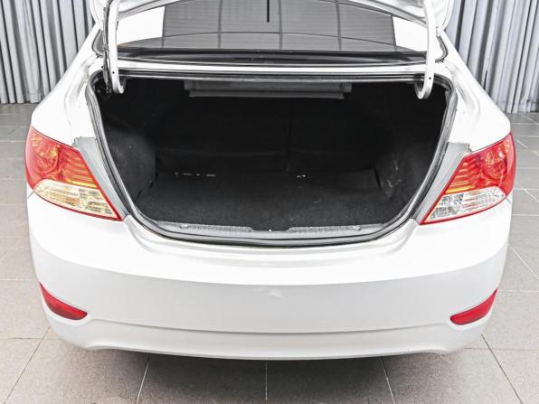 Hyundai Solaris I с пробегом 2013 года, цена 784 000 рублей, 181224 км, седан, Автокод Объявления