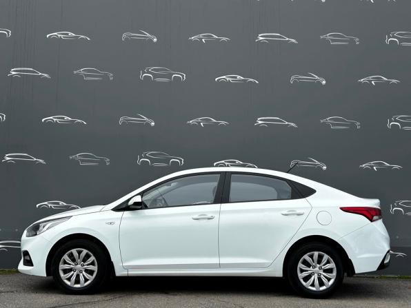 Hyundai Solaris II с пробегом 2019 года, цена 1 372 700 рублей, 128326 км, седан, Автокод Объявления