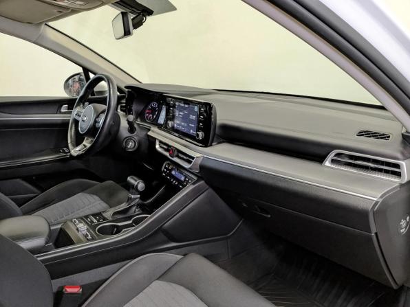 Kia K5 III с пробегом 2021 года, цена 2 270 000 рублей, 67433 км, седан, Автокод Объявления