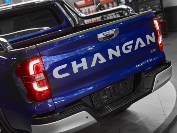 Changan Hunter Plus с пробегом 2024 года, цена 2 499 000 рублей, 48900 км, пикап, Автокод Объявления