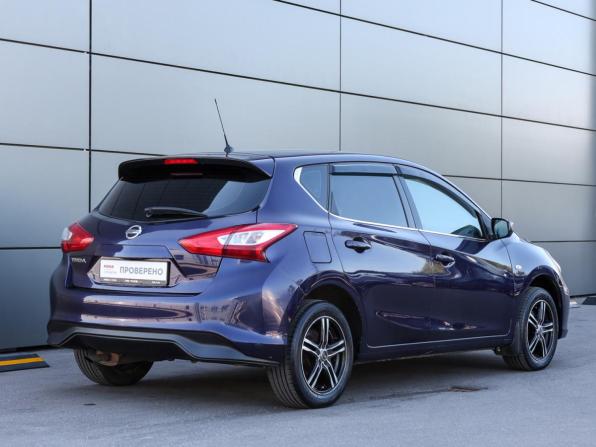 Nissan Tiida II с пробегом 2015 года, цена 979 000 рублей, 139000 км, хэтчбек, Автокод Объявления