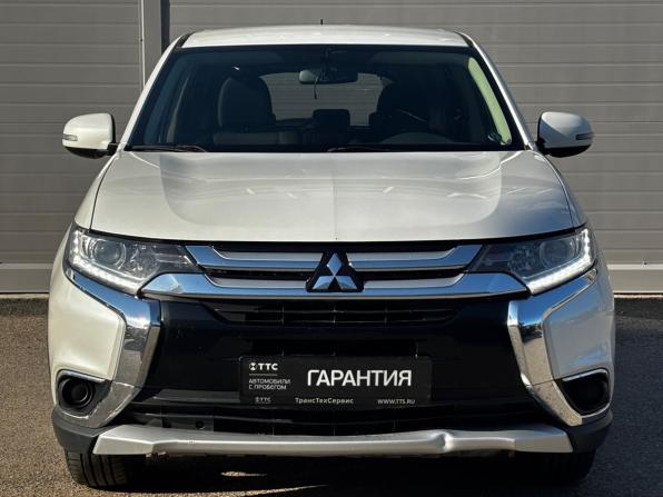 Mitsubishi Outlander III Рестайлинг 2 с пробегом 2016 года, цена 1 640 000 рублей, 181690 км, внедорожник, Автокод Объявления