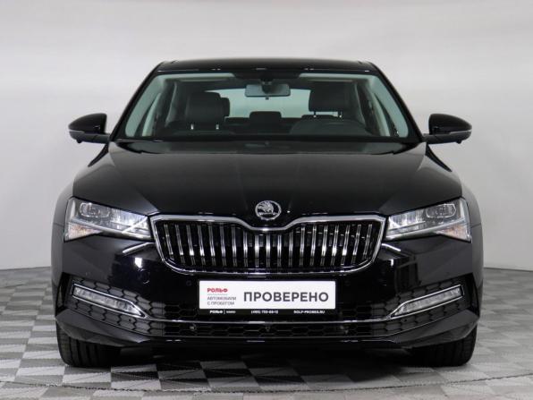 Skoda Superb III Рестайлинг с пробегом 2025 года, цена 3 297 000 рублей, 5000 км, лифтбек, Автокод Объявления