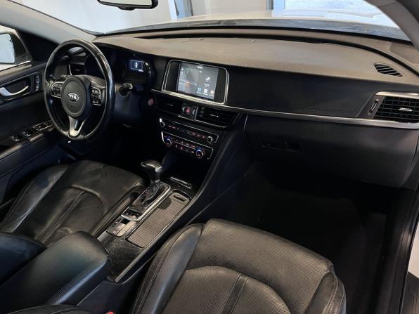 Kia Optima IV с пробегом 2018 года, цена 1 960 000 рублей, 181061 км, седан, Автокод Объявления